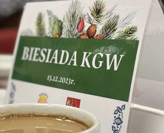 Biesiada Wigilijna KGW w Starej Wiśniewce: Świąteczna magia pełna śpiewu i tańca!